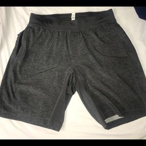 lululemon T.H.E. Short 11” Men’s Large